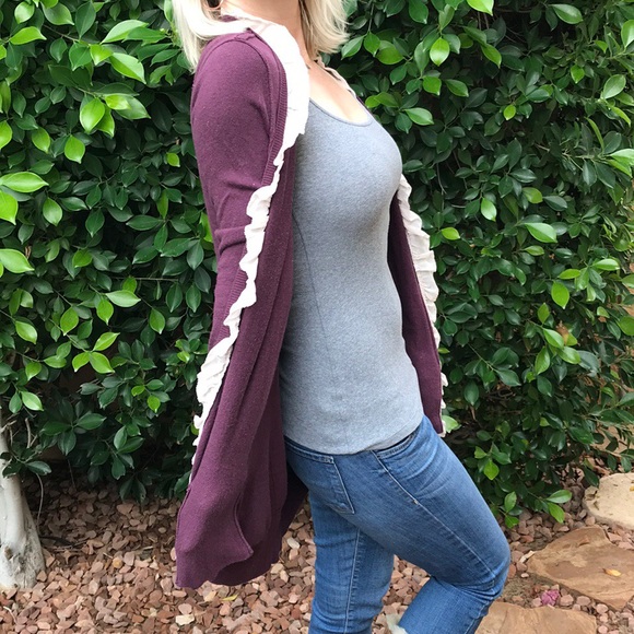 Victoria's Secret Sweaters - ✨Victoria’s Secret Knit Sweater W/ Chiffon Trim✨